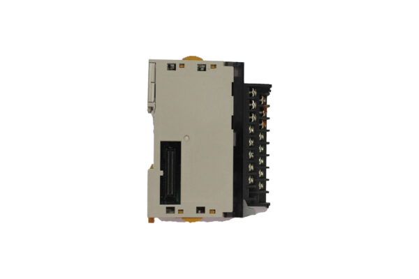 CJ1W OD211205 1